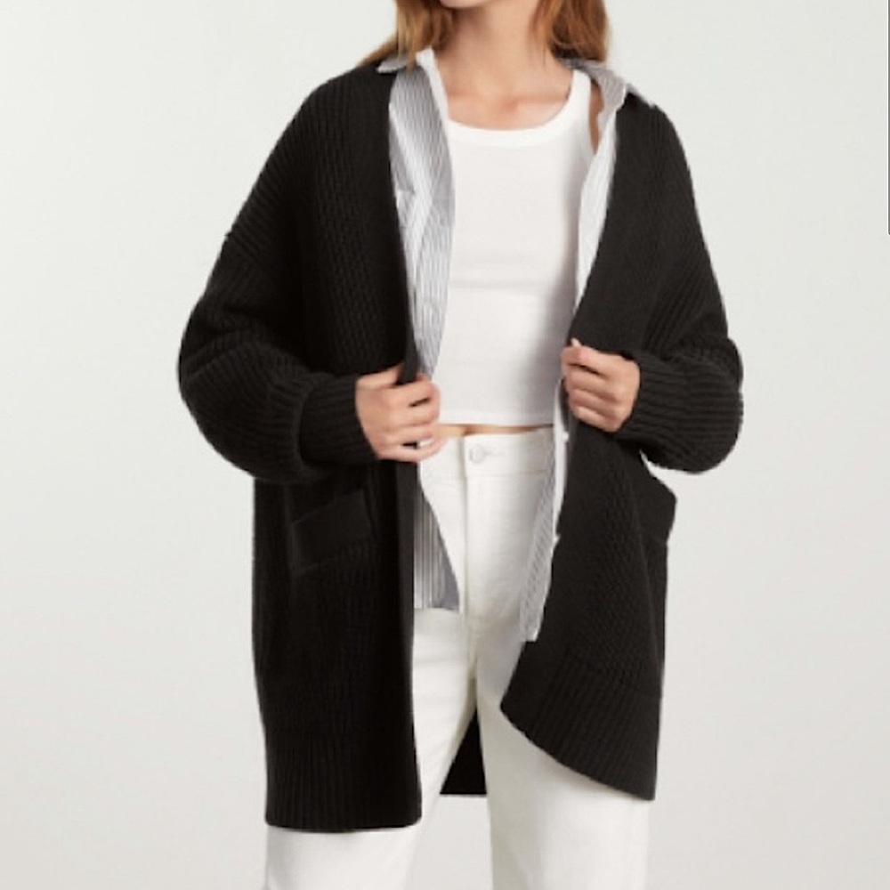 Everlane Ribbed Cardigan - Picture 2 of 7